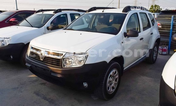 اشتري Imported Renault Duster White سيارة في Import - Dubai في أغاديز اشتري Imported Renault Duster White سيارة في Import - Dubai في أغاديز