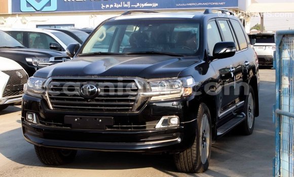 Buy Import Toyota Land Cruiser Black Truck in Import - Dubai in Agadez Buy Import Toyota Land Cruiser Black Truck in Import - Dubai in Agadez