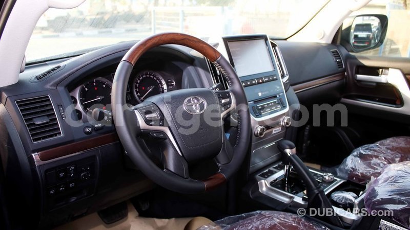 Big with watermark toyota land cruiser agadez import dubai 5160