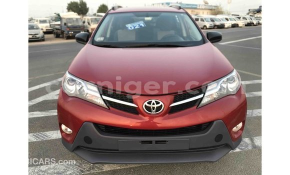 Buy Import Toyota Ade Red Truck in Import - Dubai in Agadez Buy Import Toyota Ade Red Truck in Import - Dubai in Agadez