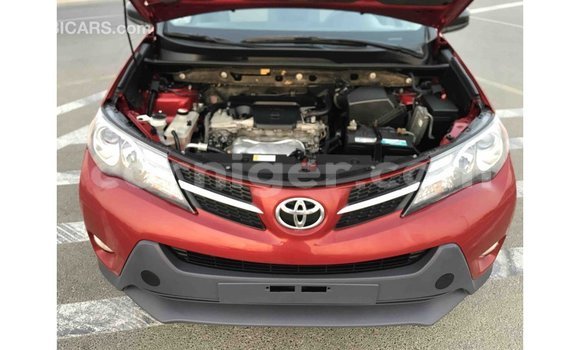 Buy Import Toyota Ade Red Truck in Import - Dubai in Agadez Buy Import Toyota Ade Red Truck in Import - Dubai in Agadez