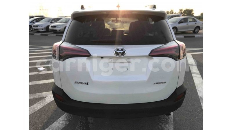 Big with watermark toyota ade agadez import dubai 5164