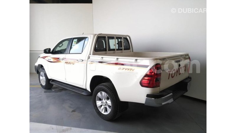 Big with watermark toyota hilux agadez import dubai 5165