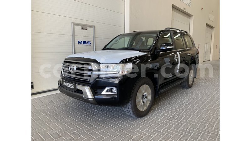 Big with watermark toyota land cruiser agadez import dubai 5168