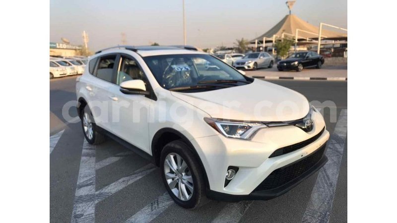 Big with watermark toyota ade agadez import dubai 5172