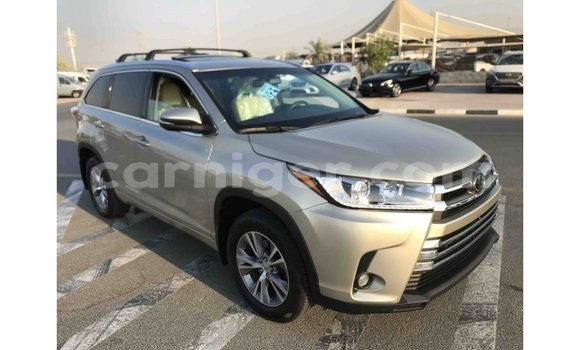 Buy Import Toyota Highlander Other Car in Import - Dubai in Agadez Buy Import Toyota Highlander Other Car in Import - Dubai in Agadez
