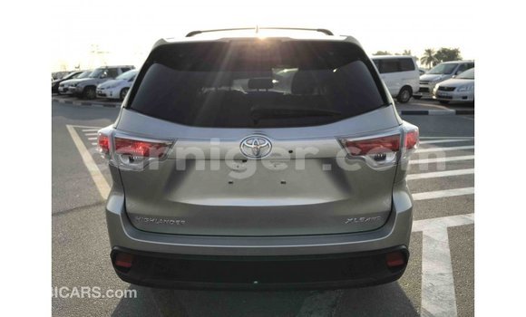 Buy Import Toyota Highlander Other Car in Import - Dubai in Agadez Buy Import Toyota Highlander Other Car in Import - Dubai in Agadez