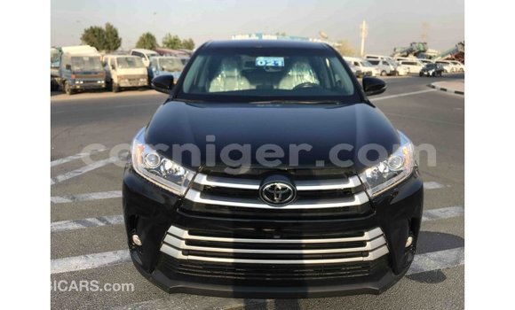 Acheter Import Voiture Toyota Highlander Noir à Import - Dubai, Agadez Acheter Import Voiture Toyota Highlander Noir à Import - Dubai, Agadez