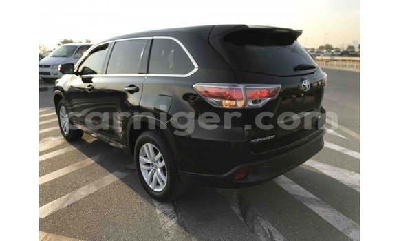 Acheter Import Voiture Toyota Highlander Noir à Import - Dubai, Agadez Acheter Import Voiture Toyota Highlander Noir à Import - Dubai, Agadez