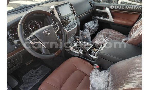 Buy Import Toyota Land Cruiser Black Truck in Import - Dubai in Agadez Buy Import Toyota Land Cruiser Black Truck in Import - Dubai in Agadez