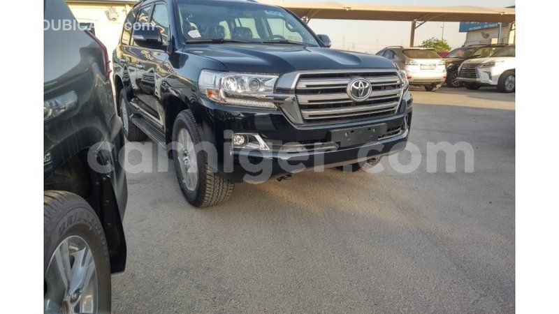 Big with watermark toyota land cruiser agadez import dubai 5181