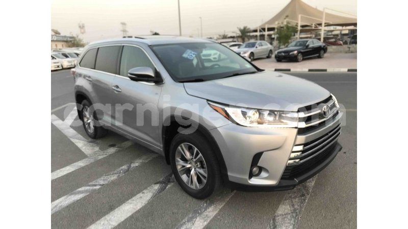 Big with watermark toyota highlander agadez import dubai 5194