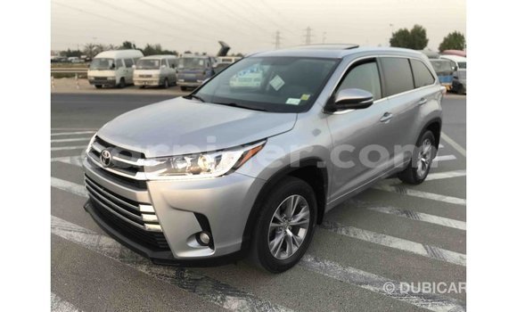 Buy Import Toyota Highlander Other Car in Import - Dubai in Agadez Buy Import Toyota Highlander Other Car in Import - Dubai in Agadez