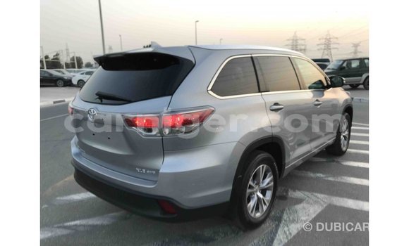 Buy Import Toyota Highlander Other Car in Import - Dubai in Agadez Buy Import Toyota Highlander Other Car in Import - Dubai in Agadez