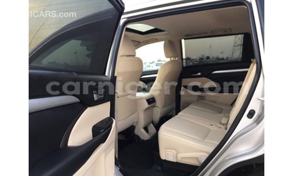 Buy Import Toyota Highlander Other Car in Import - Dubai in Agadez Buy Import Toyota Highlander Other Car in Import - Dubai in Agadez