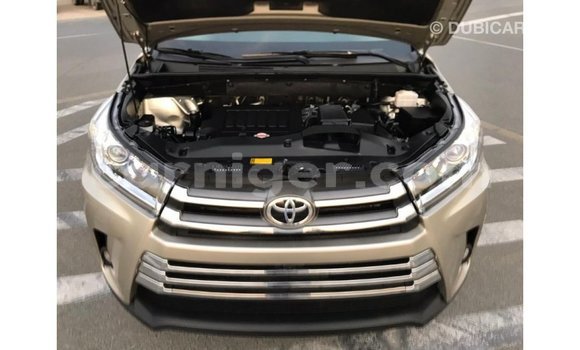 Buy Import Toyota Highlander Other Car in Import - Dubai in Agadez Buy Import Toyota Highlander Other Car in Import - Dubai in Agadez