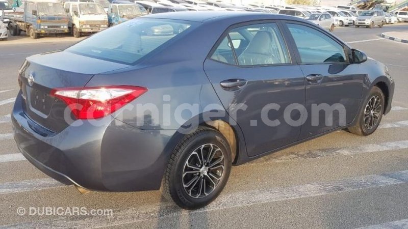 Big with watermark toyota corolla agadez import dubai 5201