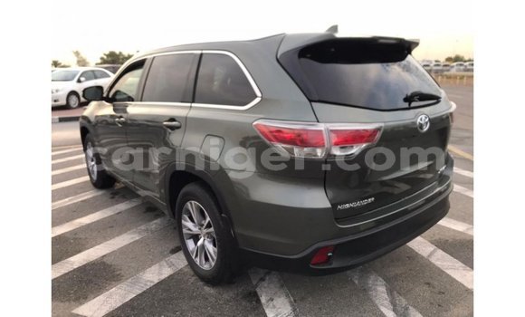 اشتري Imported Toyota Highlander Other سيارة في Import - Dubai في أغاديز اشتري Imported Toyota Highlander Other سيارة في Import - Dubai في أغاديز