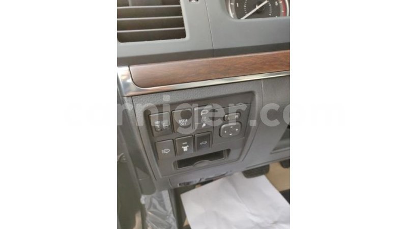 Big with watermark toyota land cruiser agadez import dubai 5207