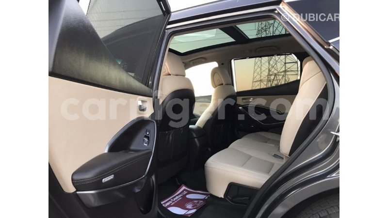 Big with watermark hyundai santa fe agadez import dubai 5209