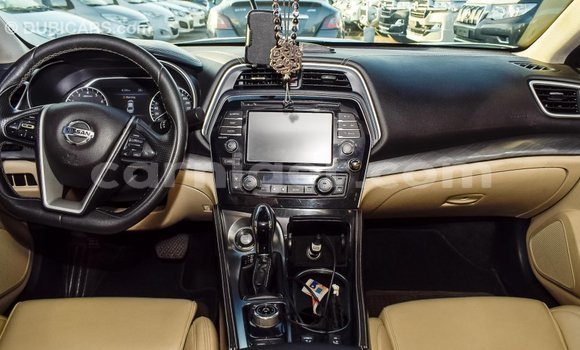 Buy Import Nissan Maxima White Car in Import - Dubai in Agadez Buy Import Nissan Maxima White Car in Import - Dubai in Agadez