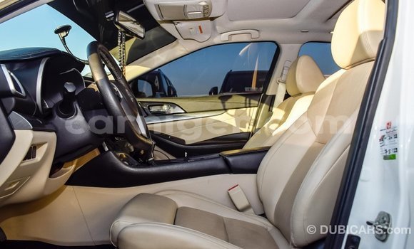 Buy Import Nissan Maxima White Car in Import - Dubai in Agadez Buy Import Nissan Maxima White Car in Import - Dubai in Agadez