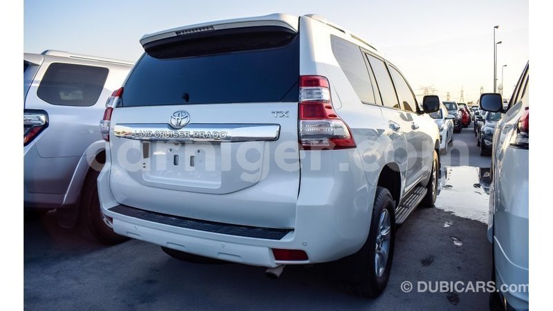 Big with watermark toyota prado agadez import dubai 5214