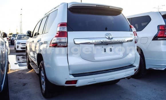 Buy Import Toyota Prado White Car in Import - Dubai in Agadez Buy Import Toyota Prado White Car in Import - Dubai in Agadez
