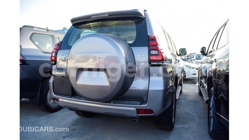 Big with watermark toyota prado agadez import dubai 5215