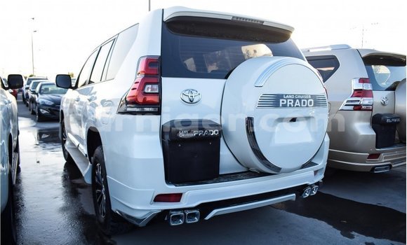 Buy Import Toyota Prado White Car in Import - Dubai in Agadez Buy Import Toyota Prado White Car in Import - Dubai in Agadez
