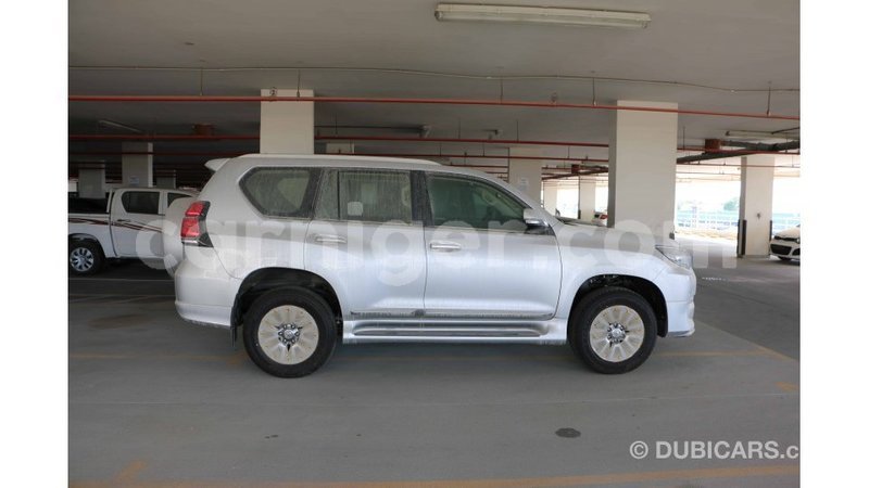 Big with watermark toyota prado agadez import dubai 5221