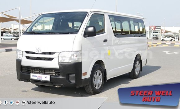 اشتري Imported Toyota Hiace White سيارة في Import - Dubai في أغاديز اشتري Imported Toyota Hiace White سيارة في Import - Dubai في أغاديز