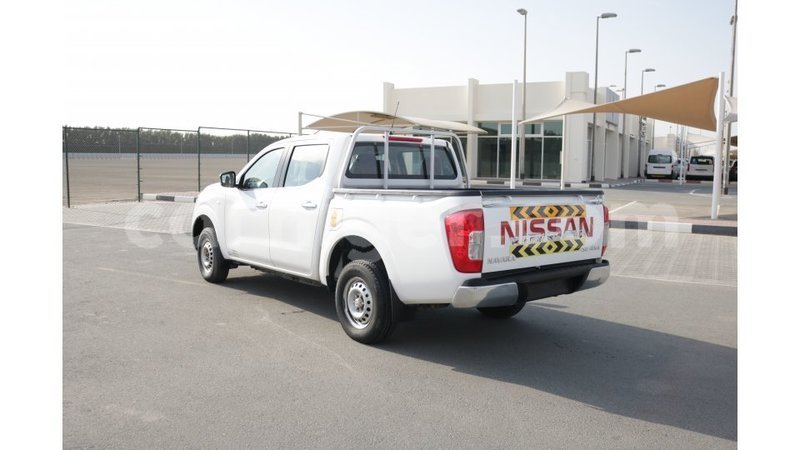 Big with watermark nissan navara agadez import dubai 5224