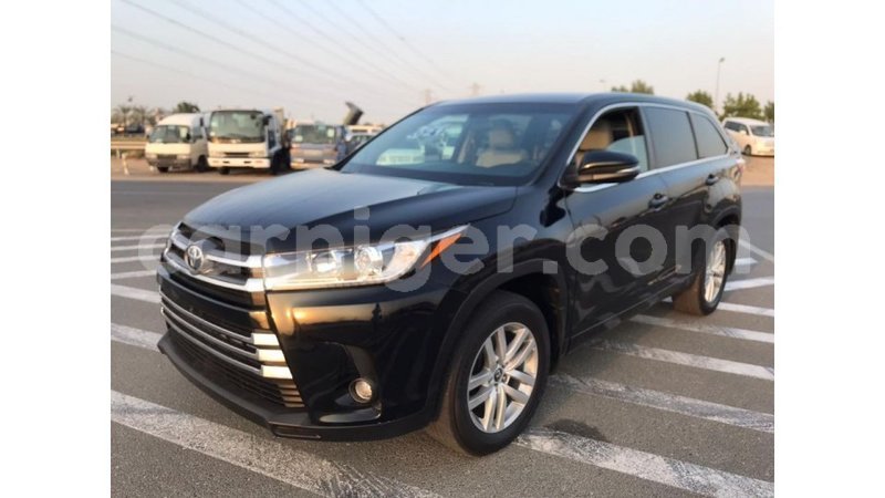 Big with watermark toyota highlander agadez import dubai 5226