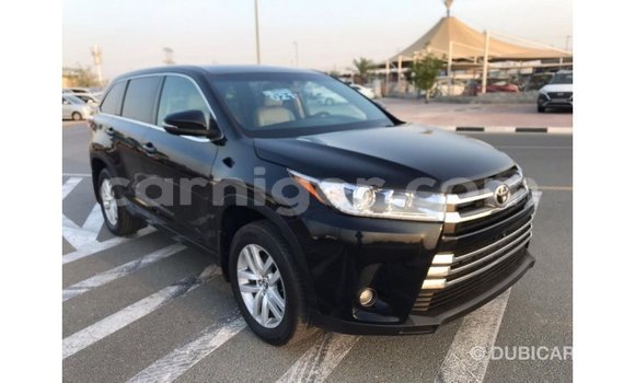 Acheter Import Voiture Toyota Highlander Noir à Import - Dubai, Agadez Acheter Import Voiture Toyota Highlander Noir à Import - Dubai, Agadez