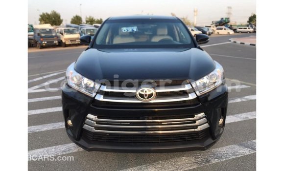 Acheter Import Voiture Toyota Highlander Noir à Import - Dubai, Agadez Acheter Import Voiture Toyota Highlander Noir à Import - Dubai, Agadez