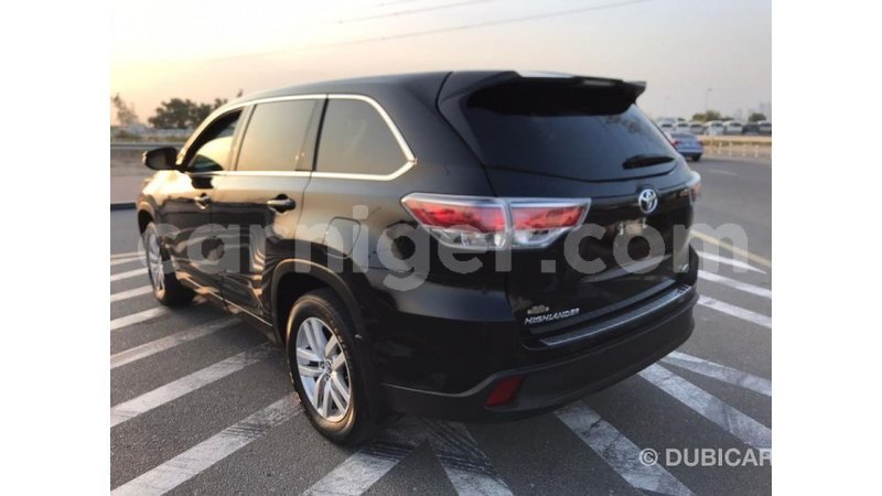 Big with watermark toyota highlander agadez import dubai 5226