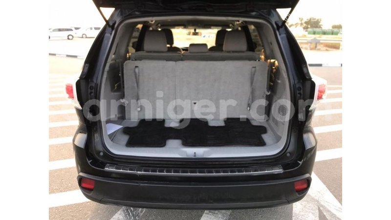 Big with watermark toyota highlander agadez import dubai 5226