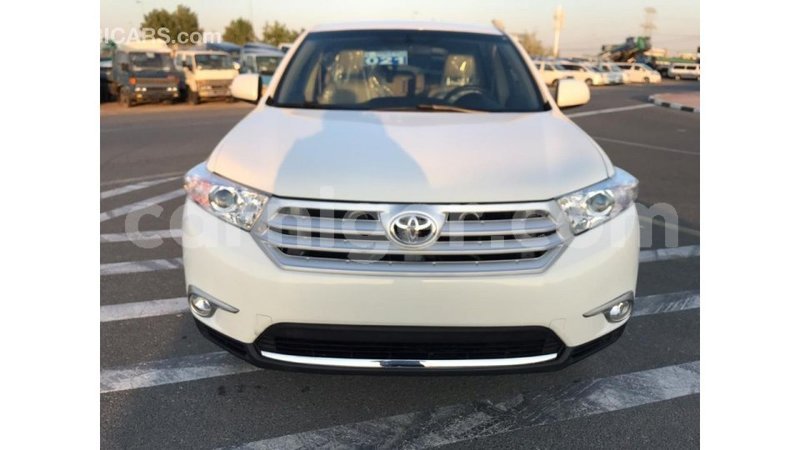 Big with watermark toyota highlander agadez import dubai 5230