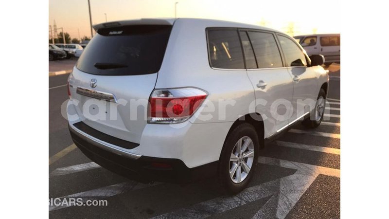 Big with watermark toyota highlander agadez import dubai 5230