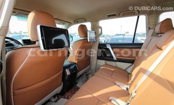 اشتري Imported Toyota Prado White سيارة في Import - Dubai في أغاديز اشتري Imported Toyota Prado White سيارة في Import - Dubai في أغاديز