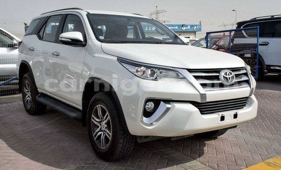 Buy Import Toyota Fortuner White Car in Import - Dubai in Agadez Buy Import Toyota Fortuner White Car in Import - Dubai in Agadez
