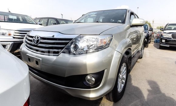 اشتري Imported Toyota Fortuner Other سيارة في Import - Dubai في أغاديز اشتري Imported Toyota Fortuner Other سيارة في Import - Dubai في أغاديز