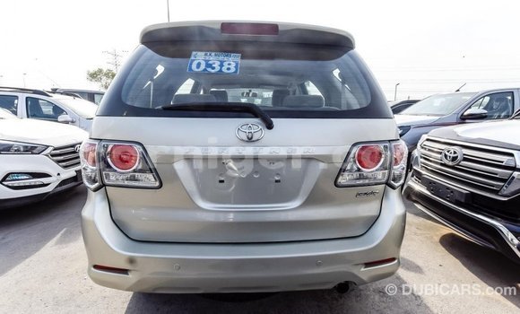 اشتري Imported Toyota Fortuner Other سيارة في Import - Dubai في أغاديز اشتري Imported Toyota Fortuner Other سيارة في Import - Dubai في أغاديز