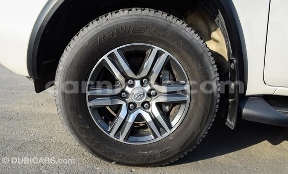 اشتري Imported Toyota Fortuner White سيارة في Import - Dubai في أغاديز اشتري Imported Toyota Fortuner White سيارة في Import - Dubai في أغاديز