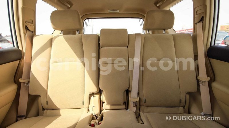 Big with watermark toyota prado agadez import dubai 5256