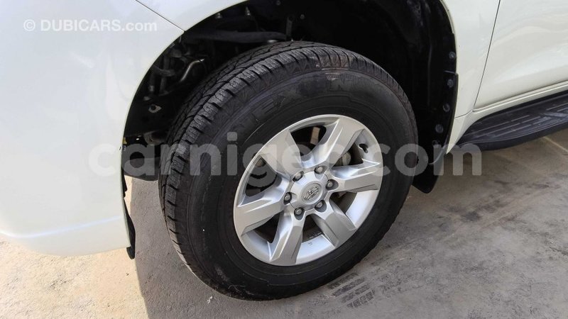 Big with watermark toyota prado agadez import dubai 5256