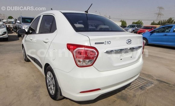 Acheter Import Voiture Hyundai i10 Blanc à Import - Dubai, Agadez Acheter Import Voiture Hyundai i10 Blanc à Import - Dubai, Agadez
