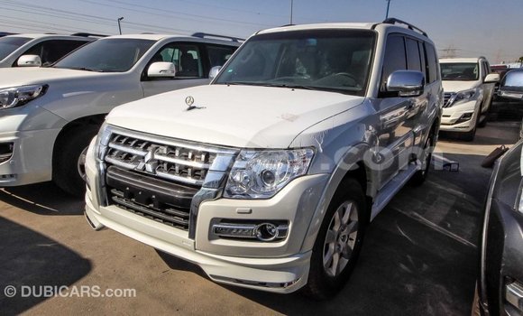 Buy Import Mitsubishi Pajero White Car in Import - Dubai in Agadez Buy Import Mitsubishi Pajero White Car in Import - Dubai in Agadez