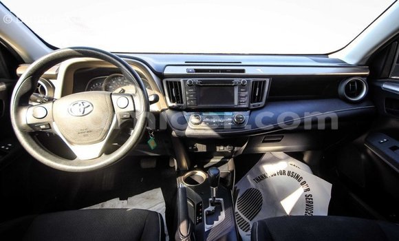 Acheter Import Utilitaire Toyota Ade Noir à Import - Dubai, Agadez Acheter Import Utilitaire Toyota Ade Noir à Import - Dubai, Agadez